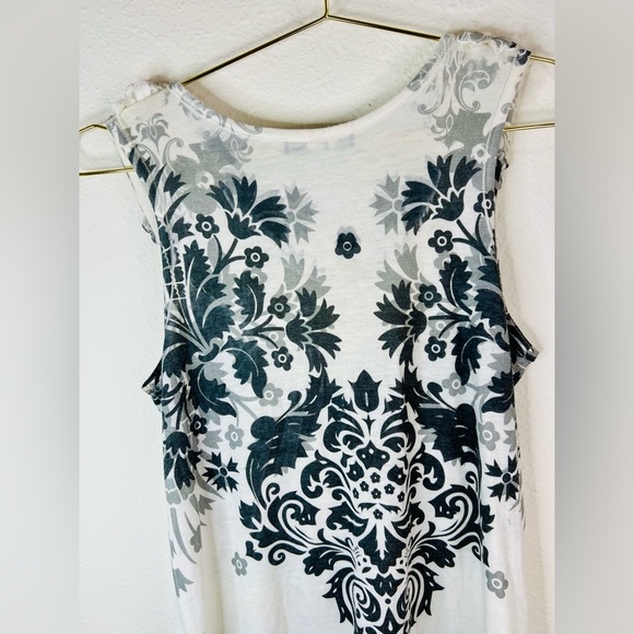 Espresso Women's Small Boho Floral Accent Sleeveless Tunic Top Black, Gray White - Picture 8 of 16